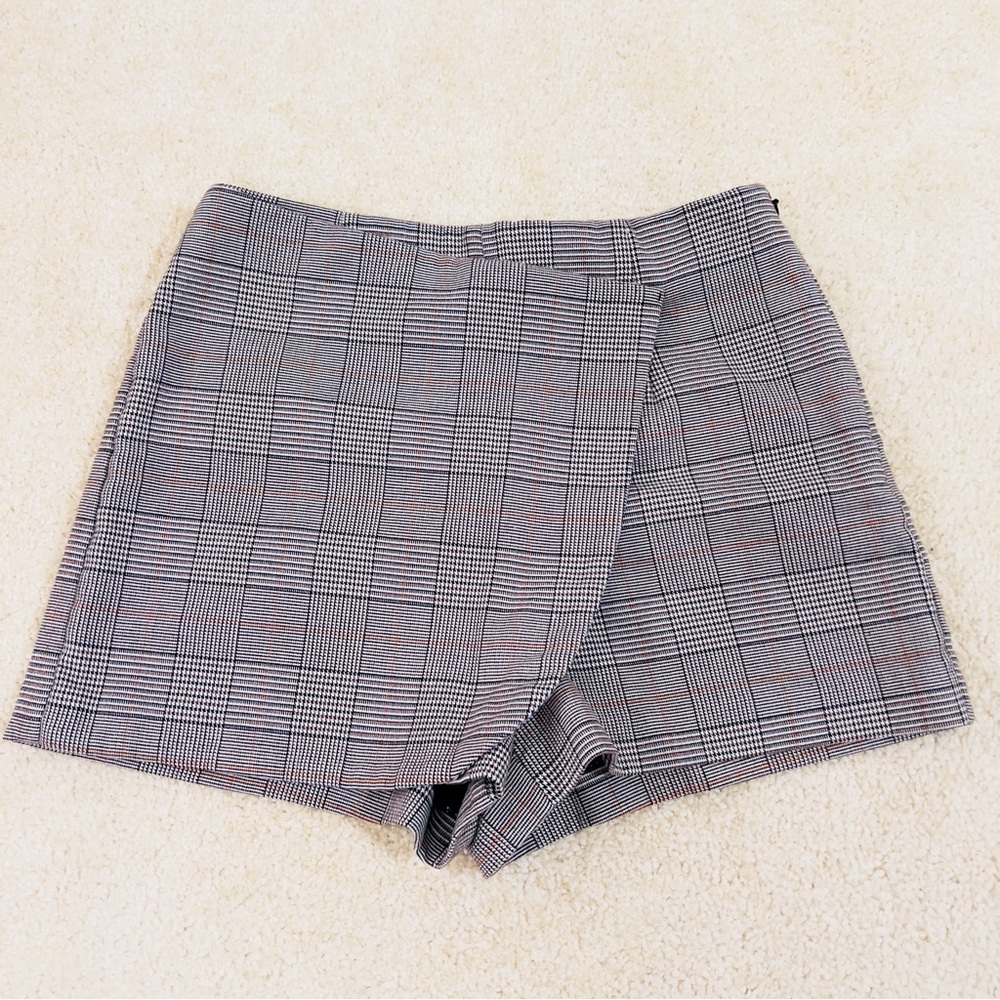 Vero Moda Brown Plaid Skort